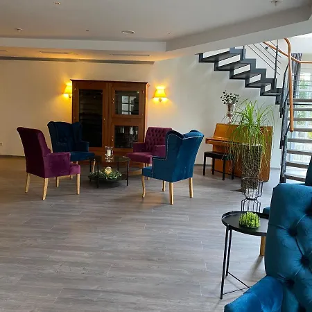 호텔 Weinhotel Roemerbad
