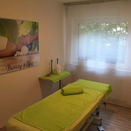 Hotel Weinhotel Roemerbad 3*