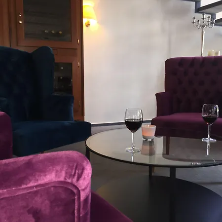 Hotel Weinhotel Roemerbad 3*