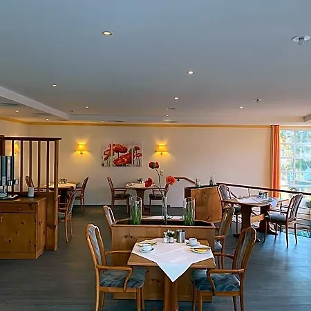Hotel Weinhotel Roemerbad 3*