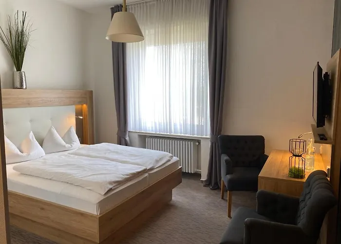 Weinhotel Roemerbad فندق 3*