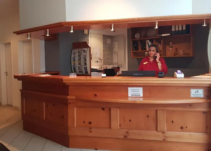 فندق Weinhotel Roemerbad باد سالزفلن