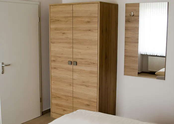 Weinhotel Roemerbad باد سالزفلن