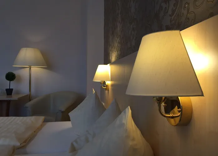 Weinhotel Roemerbad باد سالزفلن