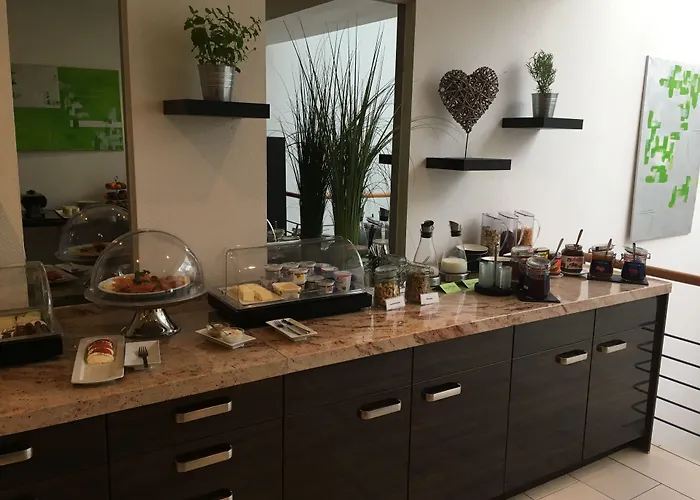 فندق Weinhotel Roemerbad